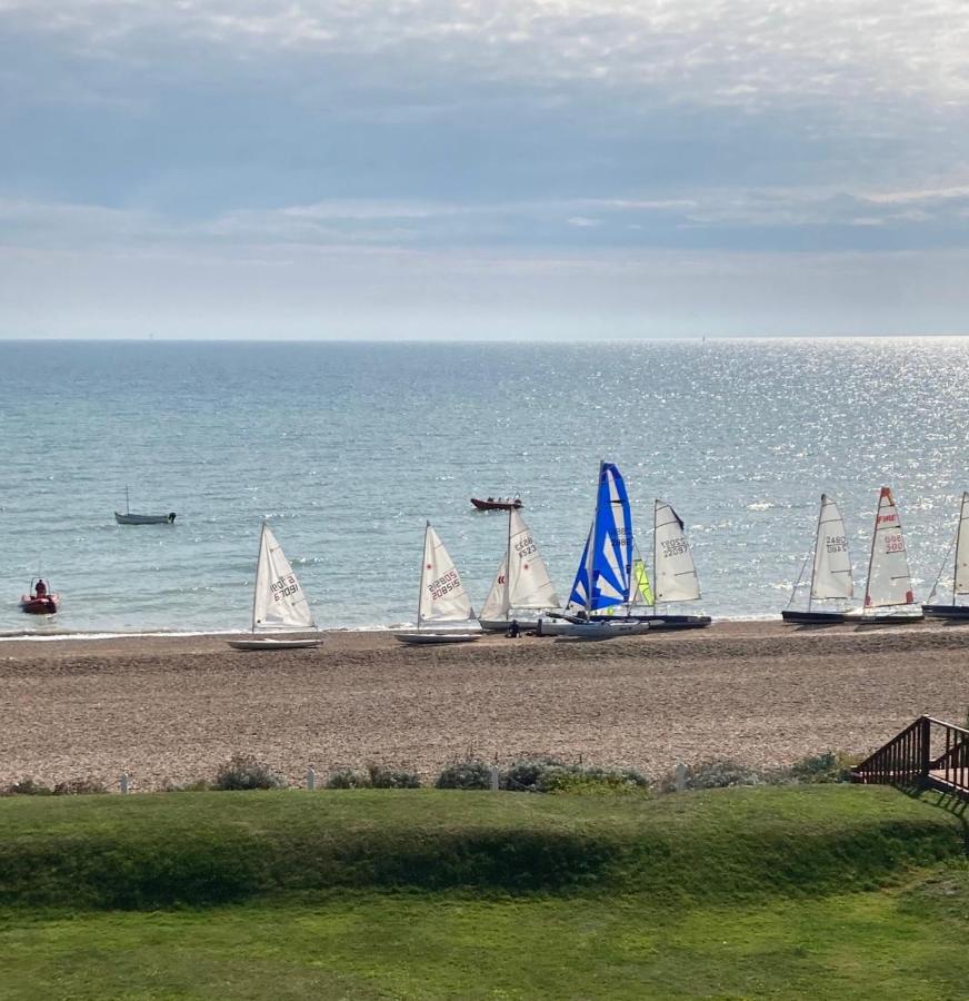 The Relais Cooden Beach And Spa 벡스힐 외부 사진