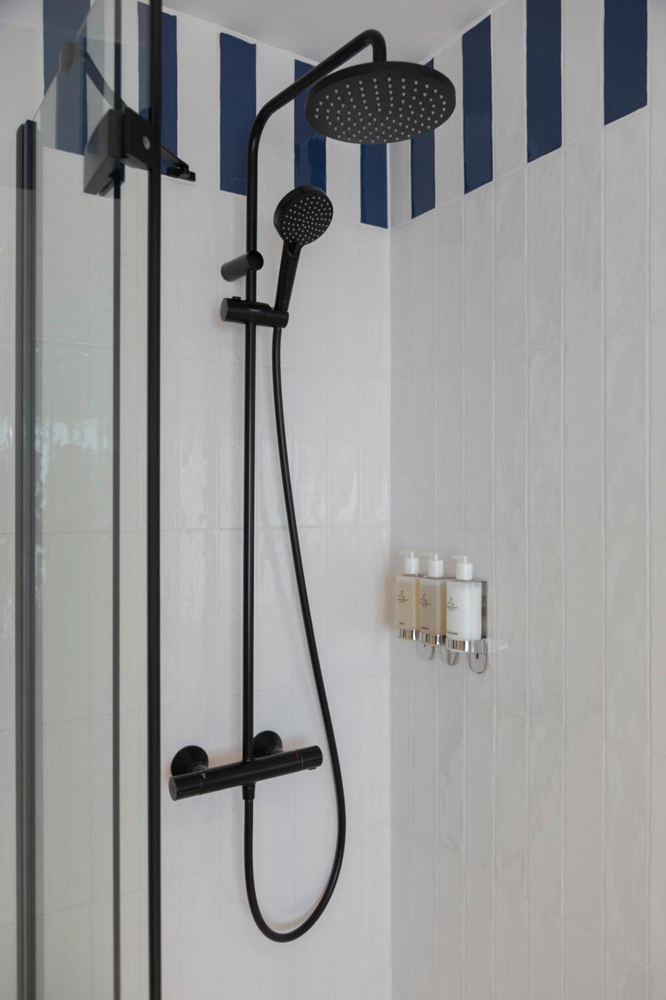 The Relais Cooden Beach And Spa 벡스힐 외부 사진
