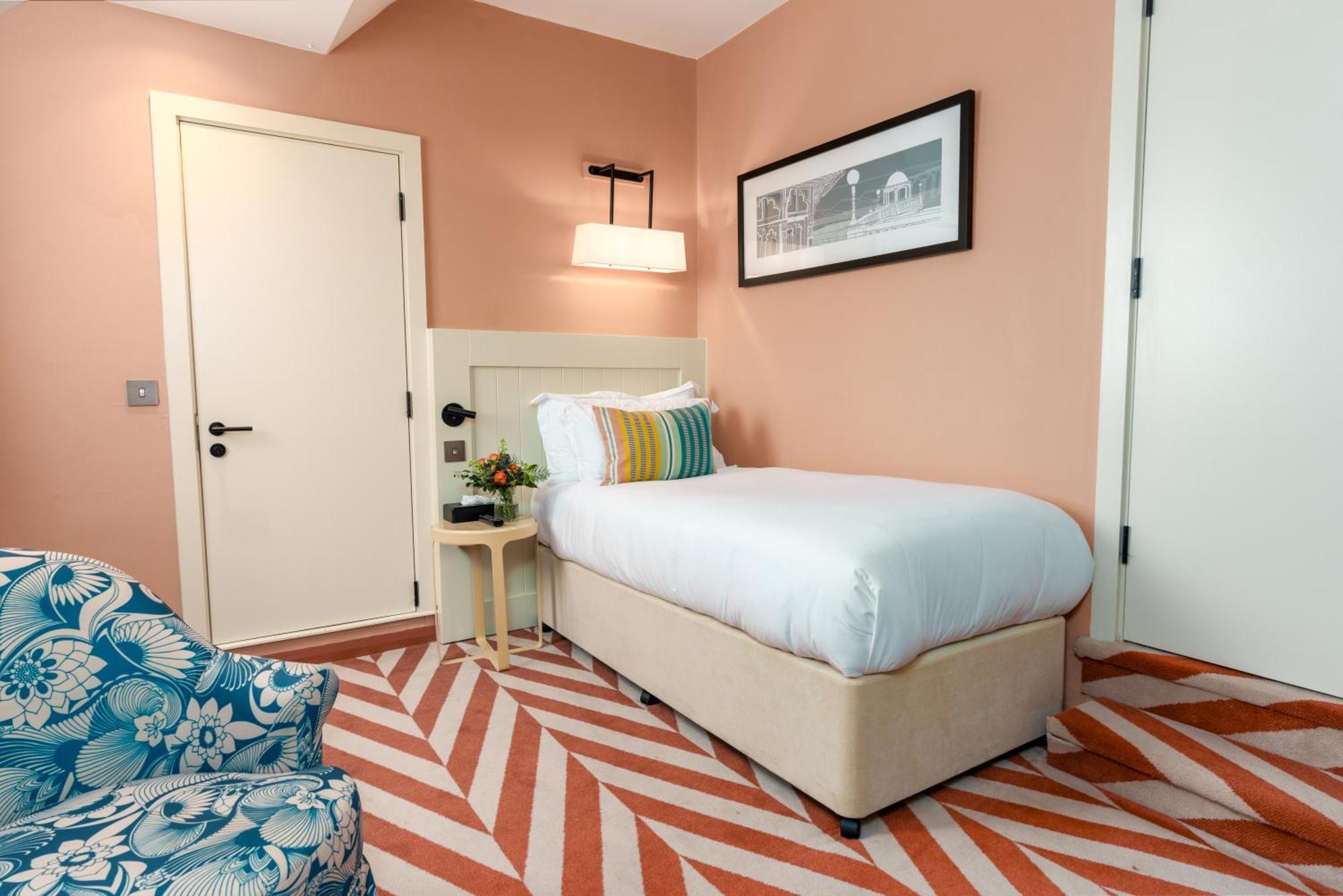 The Relais Cooden Beach And Spa 벡스힐 외부 사진